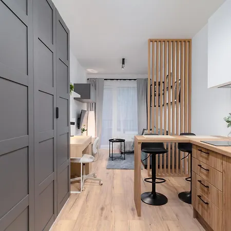 Citystay Wolczanska Apartments Łódź Zewnętrze zdjęcie
